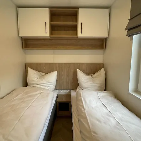 Tiny Haus Rotkehlchen By Interhome