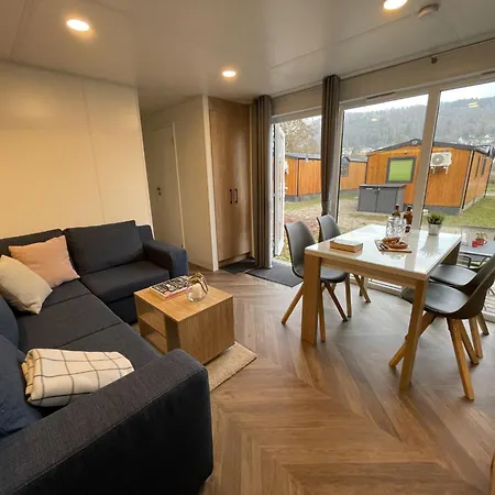 Semesterbostad Tiny Haus Rotkehlchen By Interhome