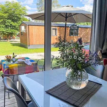 Vakantiehuis Tiny Haus Rotkehlchen By Interhome *